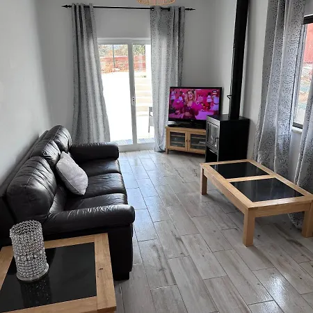 Casa Maria Joao Лагуш