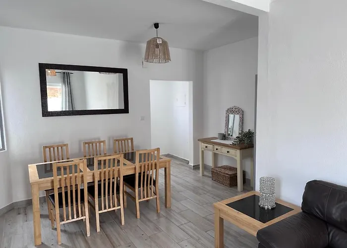 Casa Maria Joao Lagos